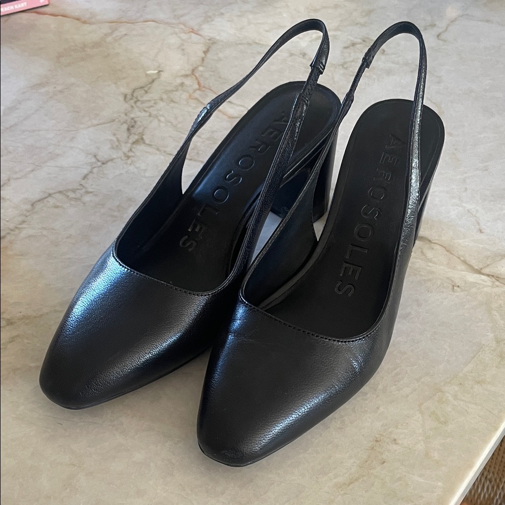 AEROSOLES Black Slingback Heels